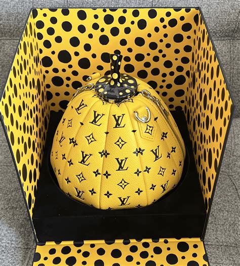 yayoi kusama louis vuitton pumpkin bag|yayoi kusama the woman.